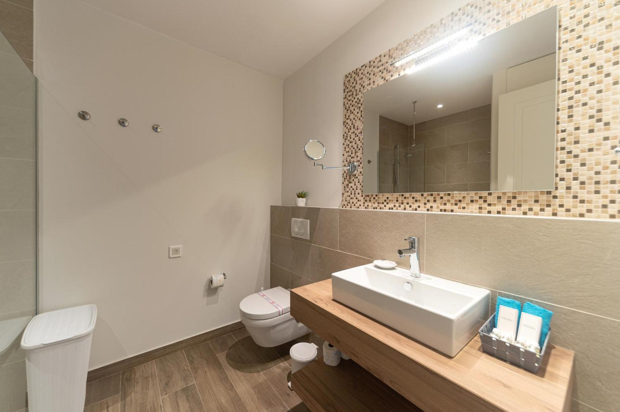 Lustica Apartments Central Tivat Exterior foto